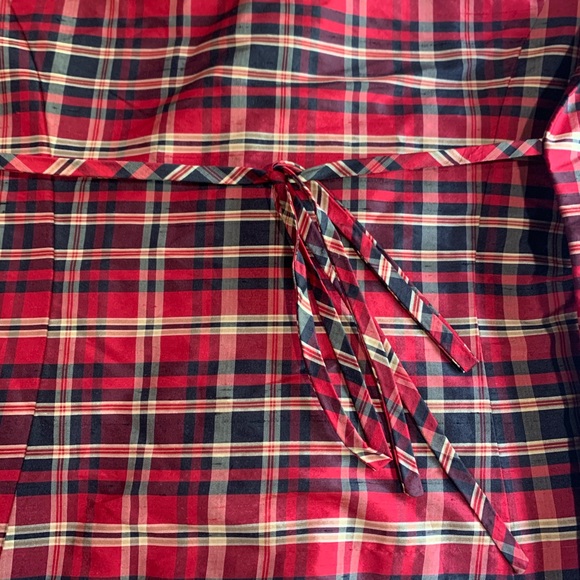 Motherhood 100% silk Button up Plaid Maternity Top - Picture 6 of 6